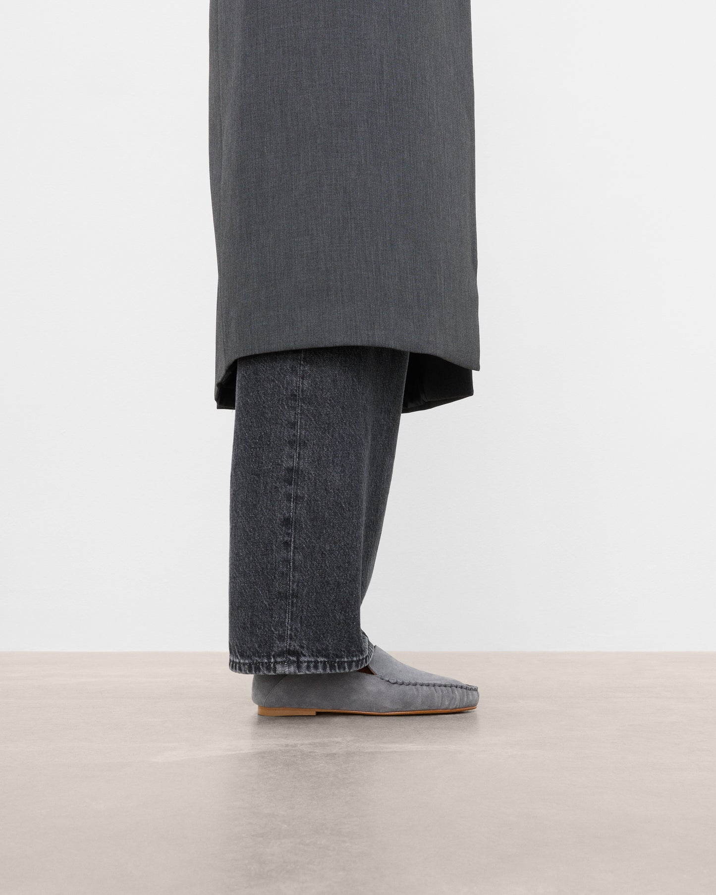 Bon Bon Suede Pearl Grey