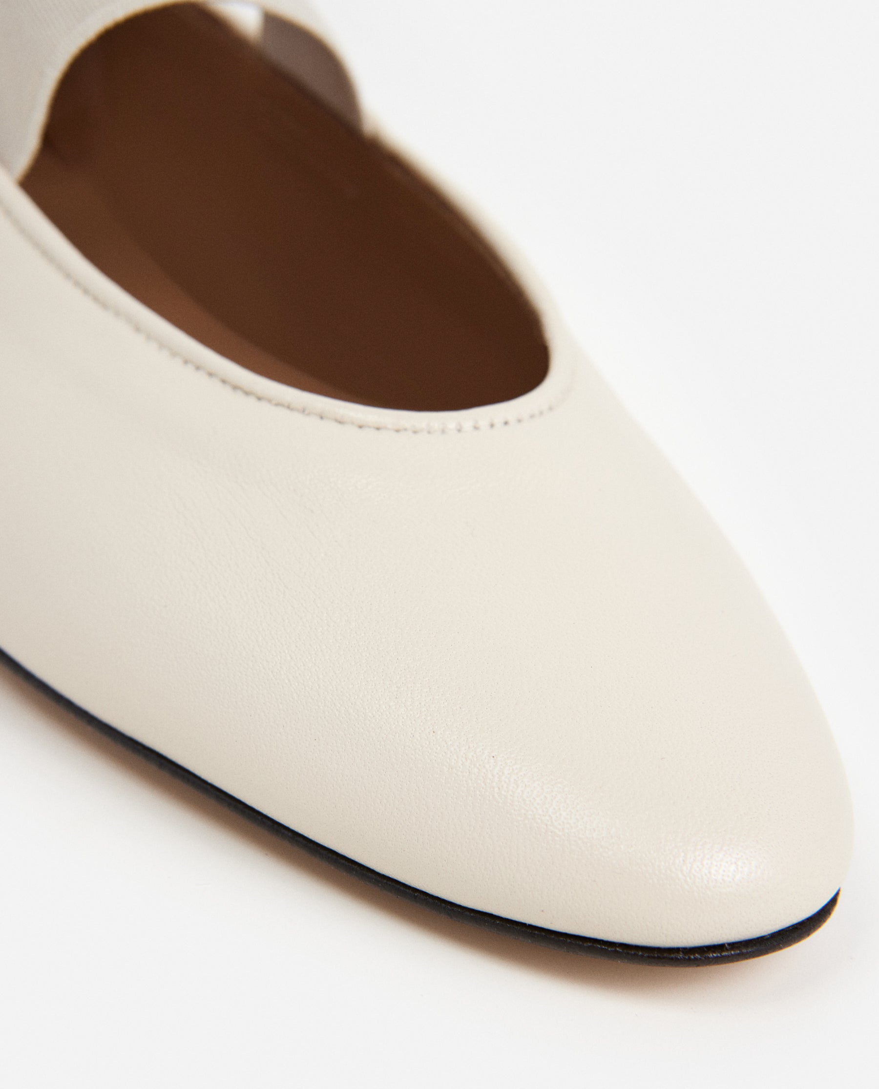 Bree Leather Creme