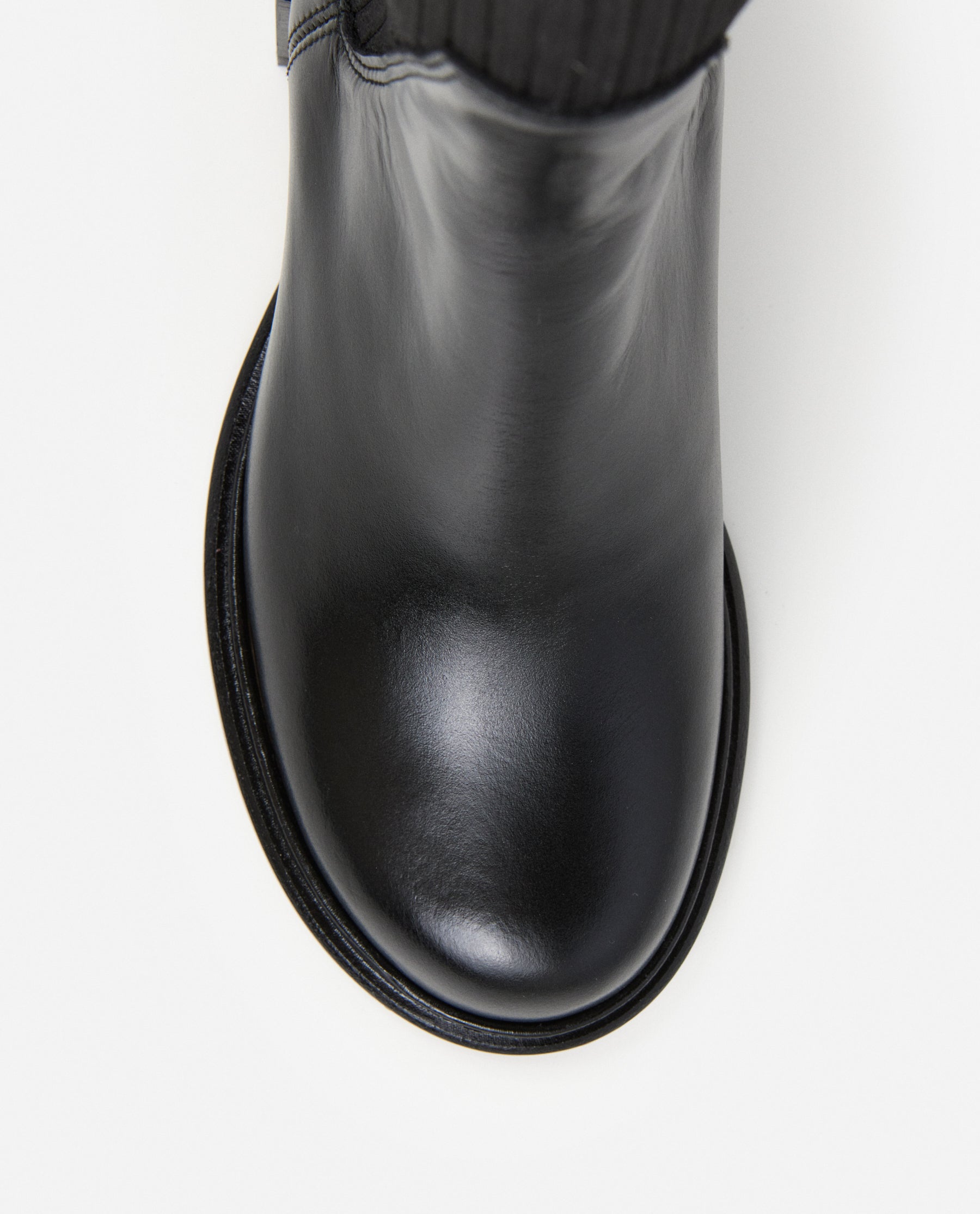 Quinn Leather Black