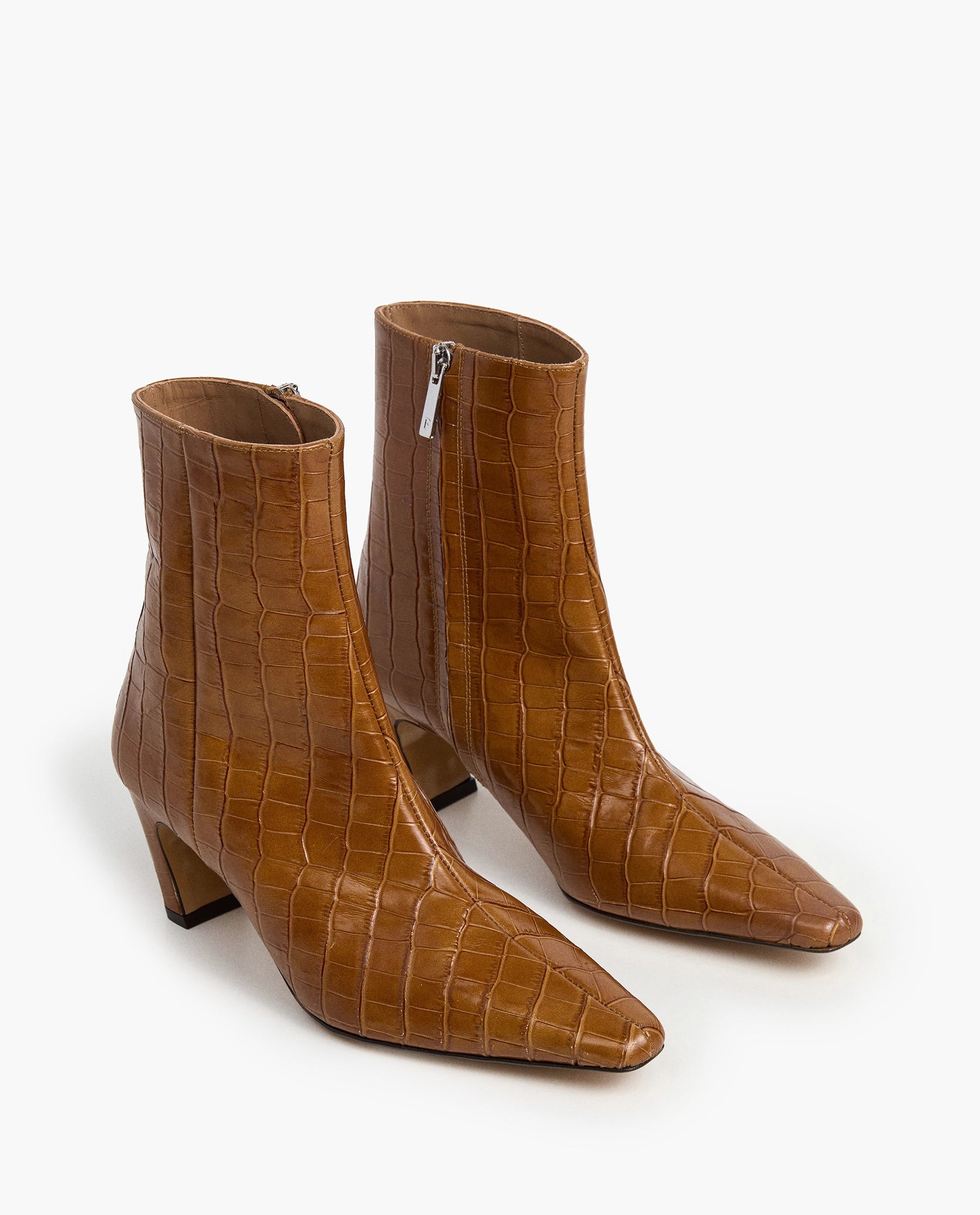 Xena Leather Amber