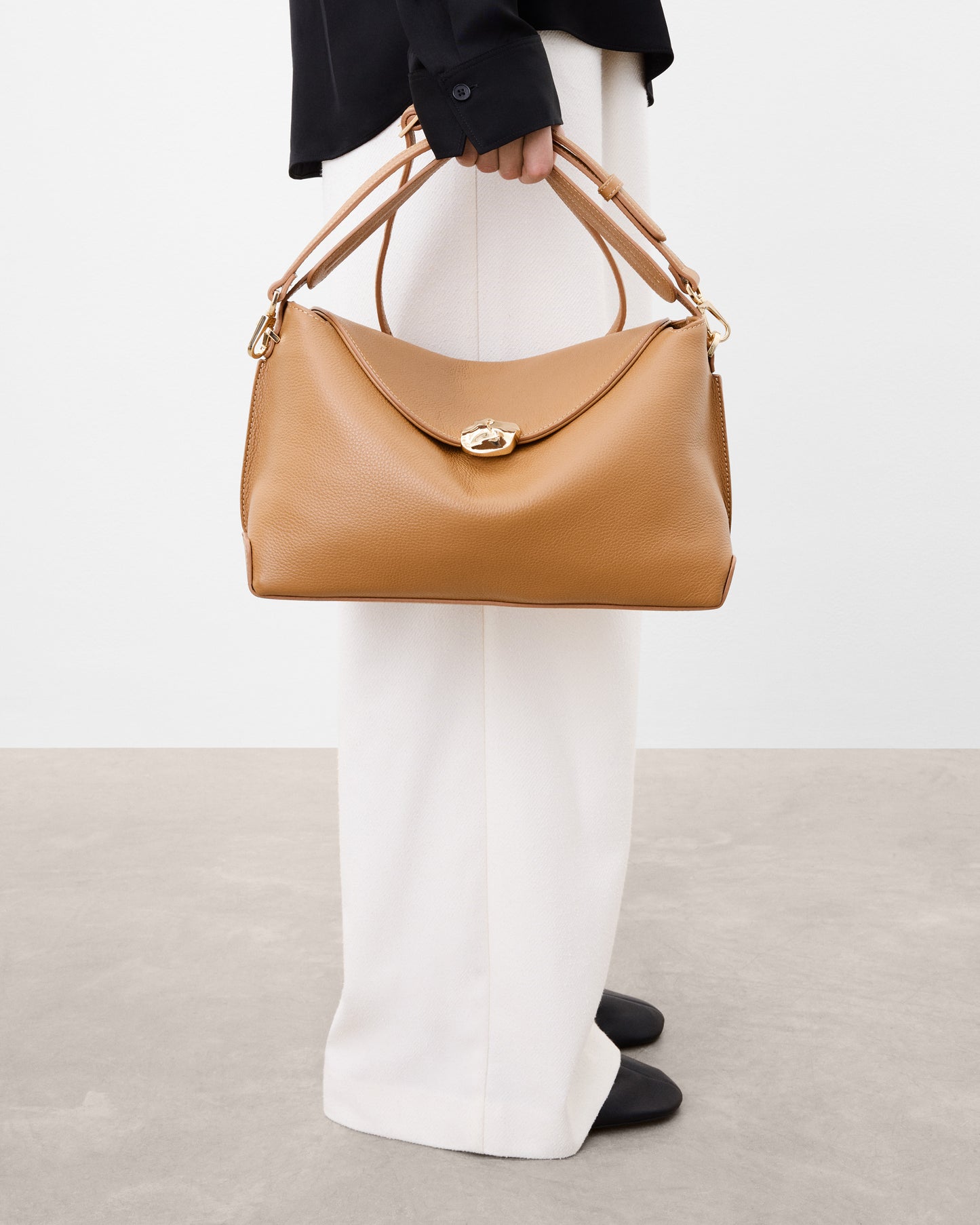 Hanna Grande Bag Grained Leather Cognac