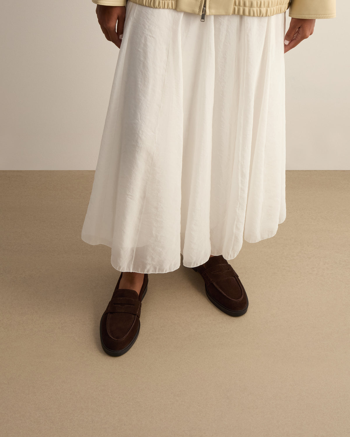 Sara Suede Chocolate